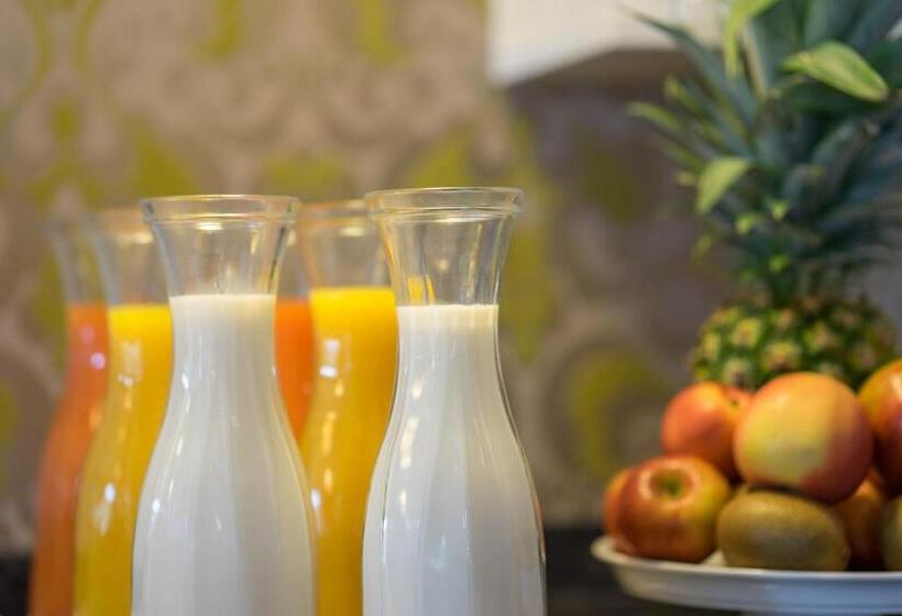 Отель Zum Augarten