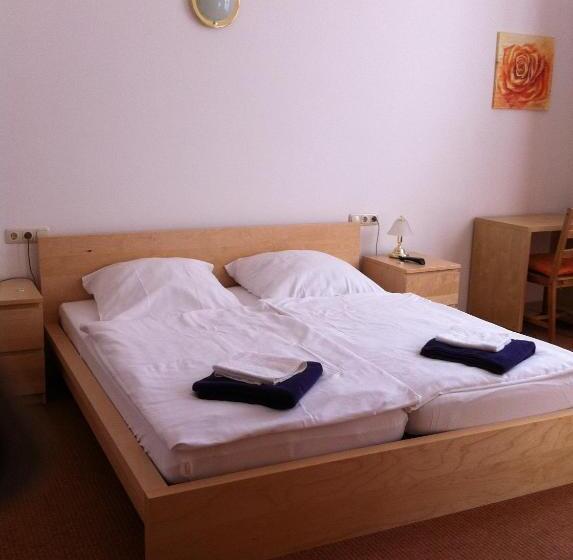 فندق Zum Bügeleisen