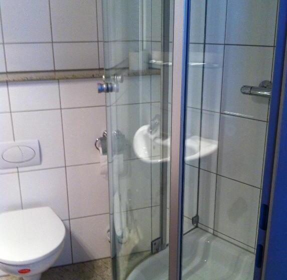 فندق Zum Bügeleisen