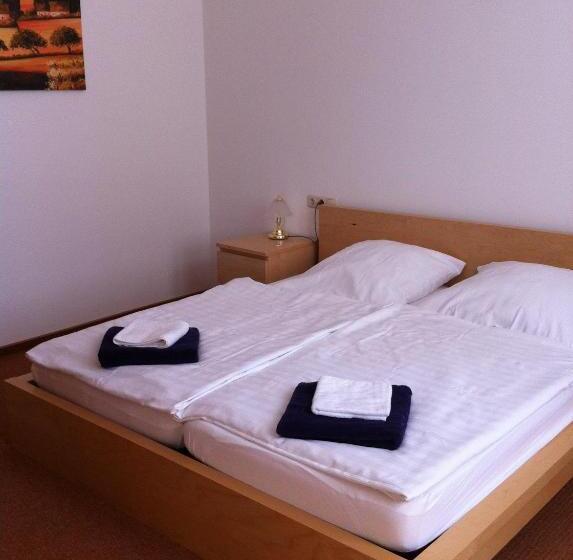 فندق Zum Bügeleisen