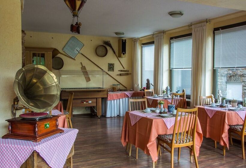 ホテル Zum Valwiger Herrenberg