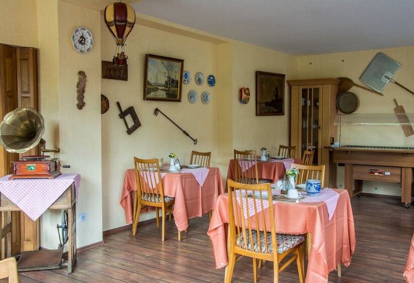 בית מלון כפרי Zum Valwiger Herrenberg