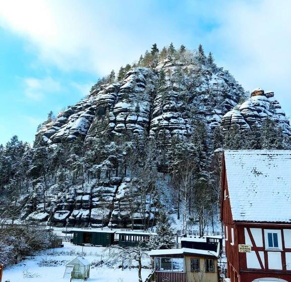 בית מלון כפרי Zur Deutschen Eiche