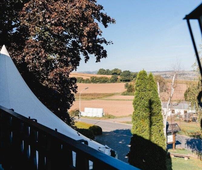 Landhaus Vor Burg Eltz