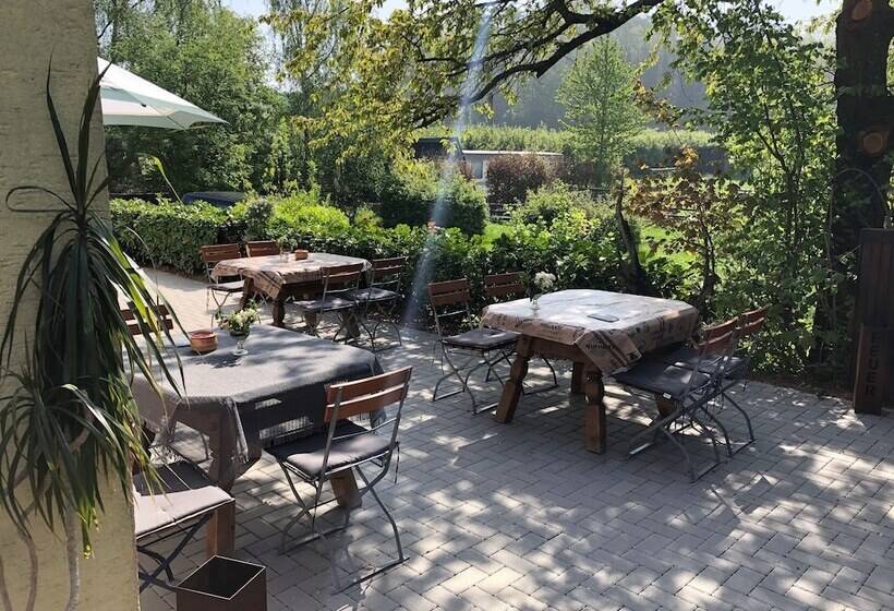 Landhaus Vor Burg Eltz