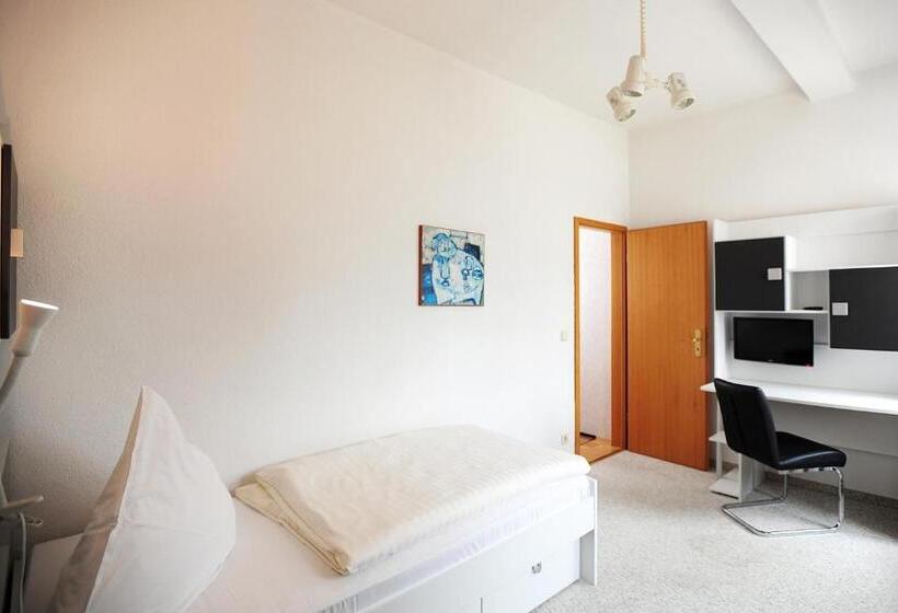 Landhotel Plauen   Gasthof Zwoschwitz