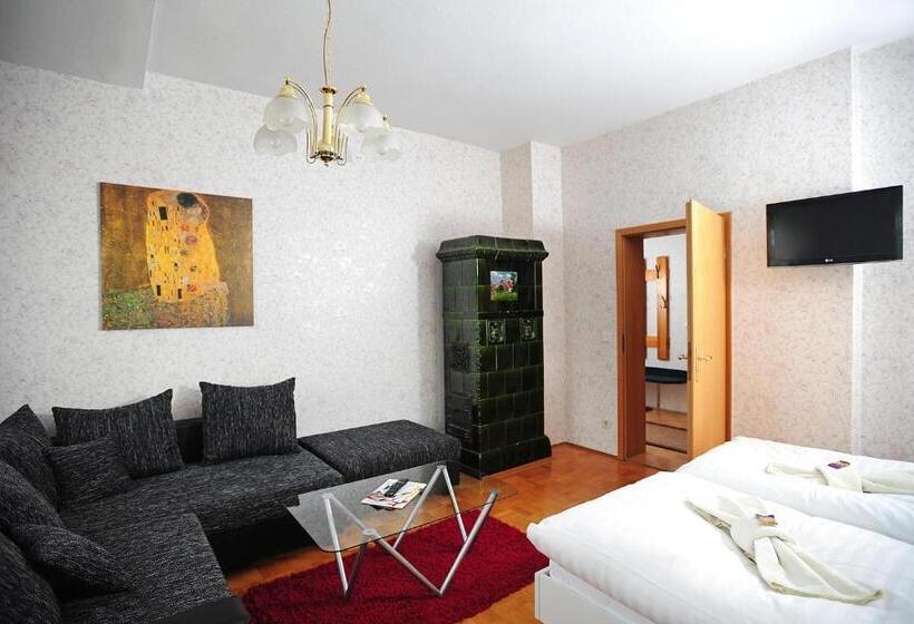 Landhotel Plauen   Gasthof Zwoschwitz