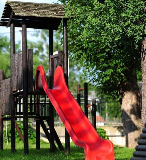 Landhotel Plauen   Gasthof Zwoschwitz