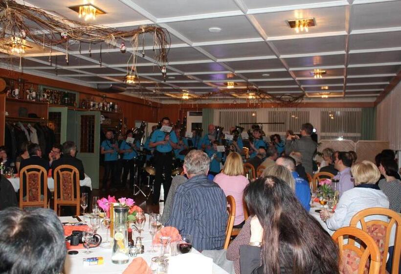 Landhotel Plauen   Gasthof Zwoschwitz