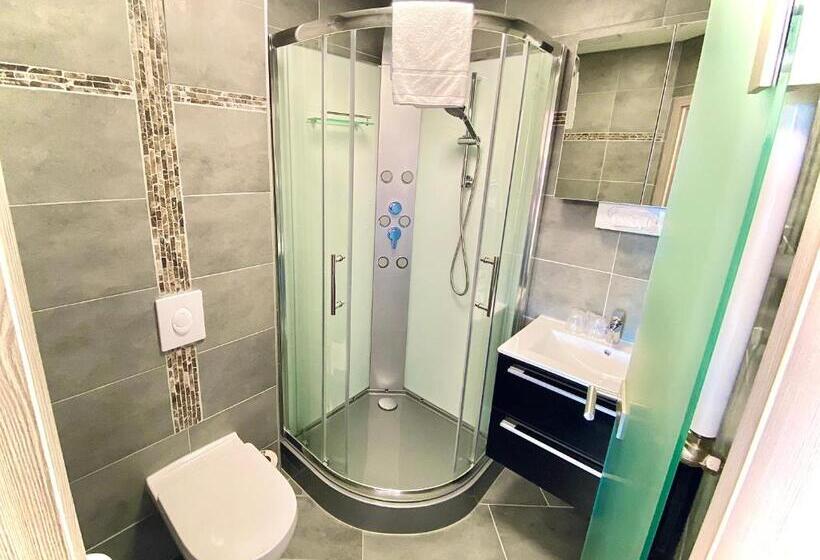 Meister Bär Hotel Wettiner Hof