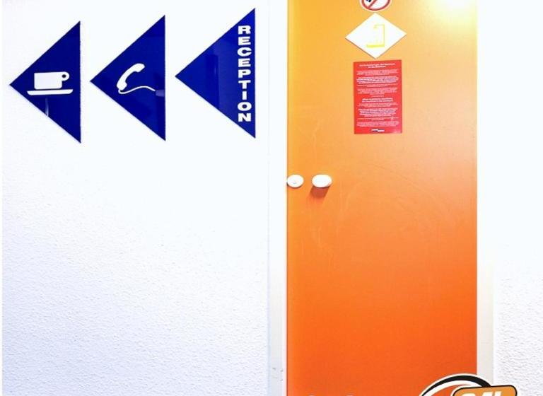 Motel 24h Köln West