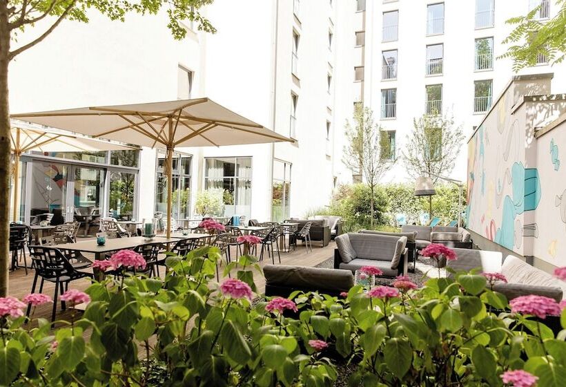 Motel One Köln Mediapark