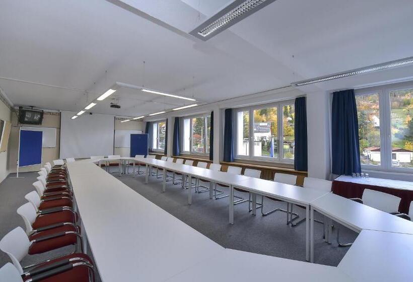 بنسيون Internationales Gästehaus