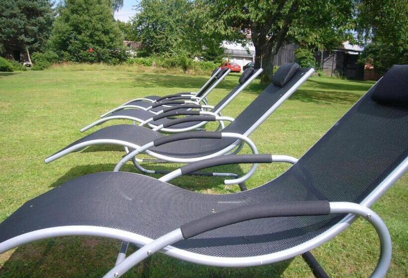 بنسيون Landgasthof & Hotel Zum Schwan Gmbh