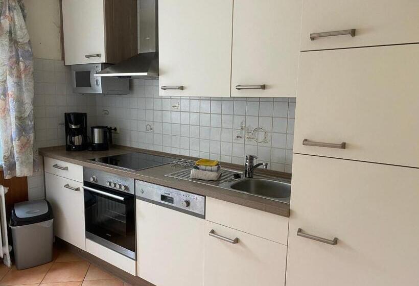 بنسيون Meereswoge