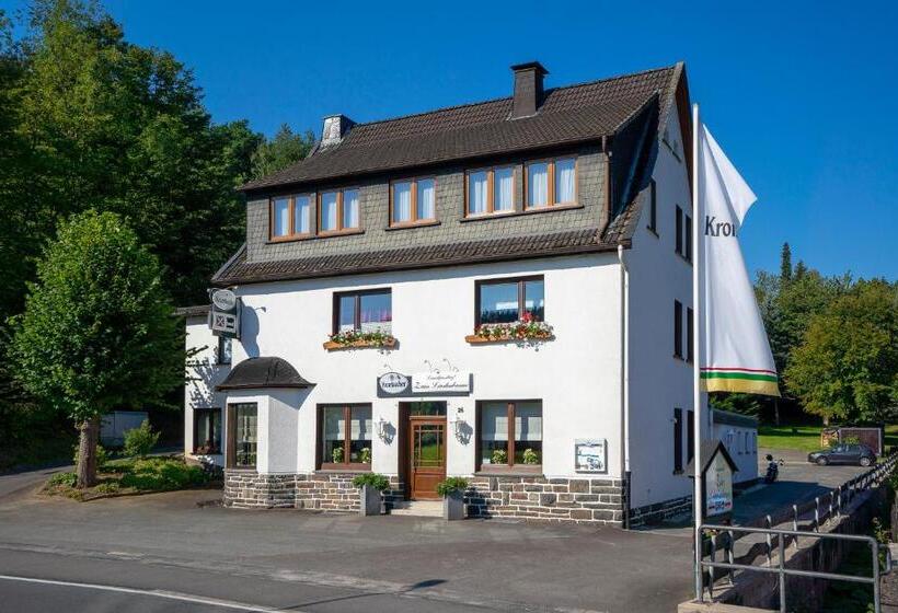 بنسيون Zum Lindenbaum