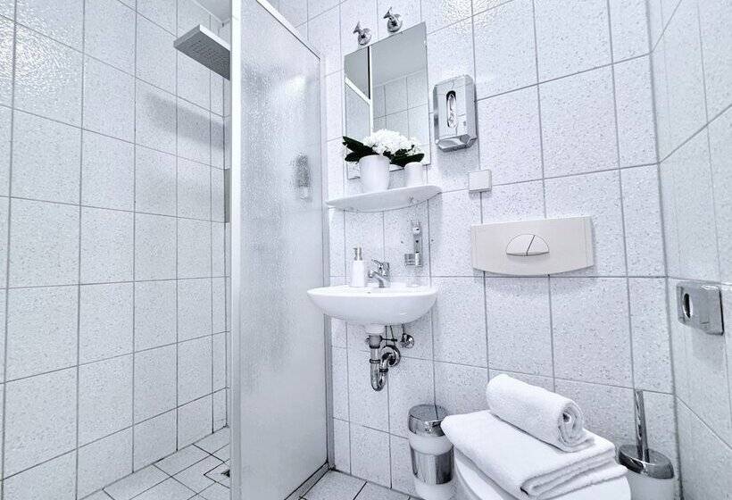 REGIOHOTEL Salzland Schönebeck