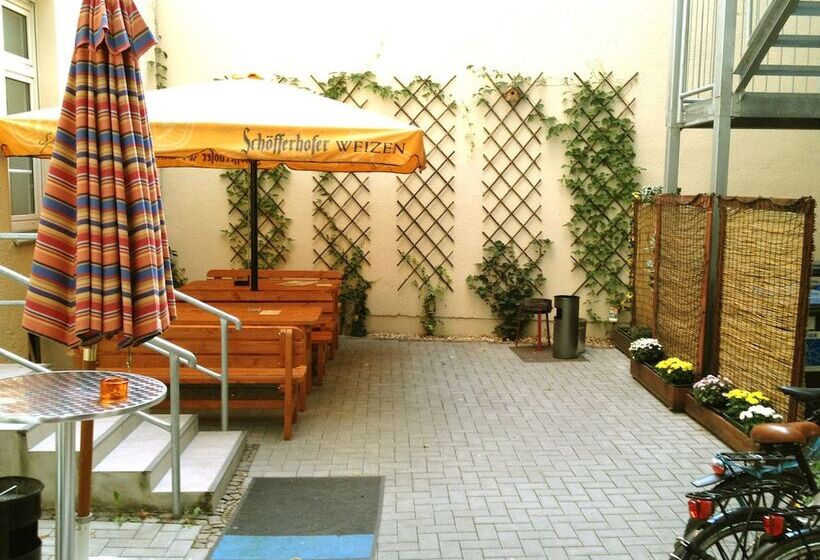 Sleepy Lion Hostel & Apartments Leipzig