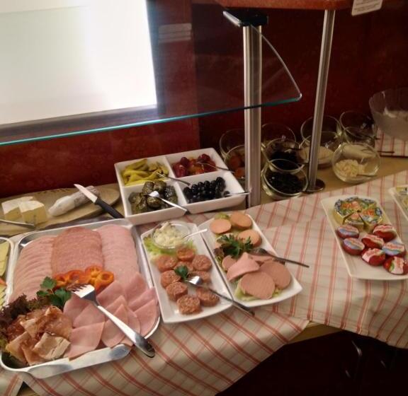 Stadt Gut Hotel Rheinischer Hof