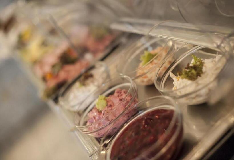 Stargaze Forum Hotel Düsseldorf Hilden