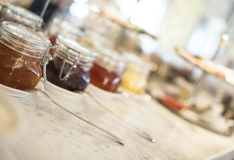 Stargaze Forum Hotel Düsseldorf Hilden