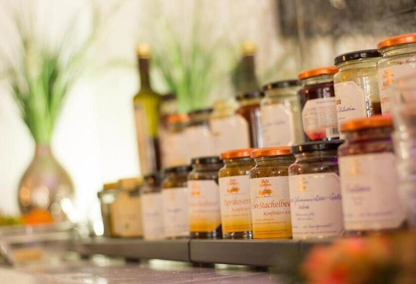 Stargaze Forum Hotel Düsseldorf Hilden