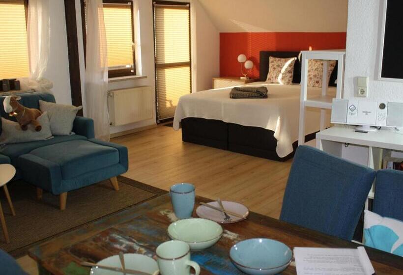 Zu Den Grauen Ziegenböcken