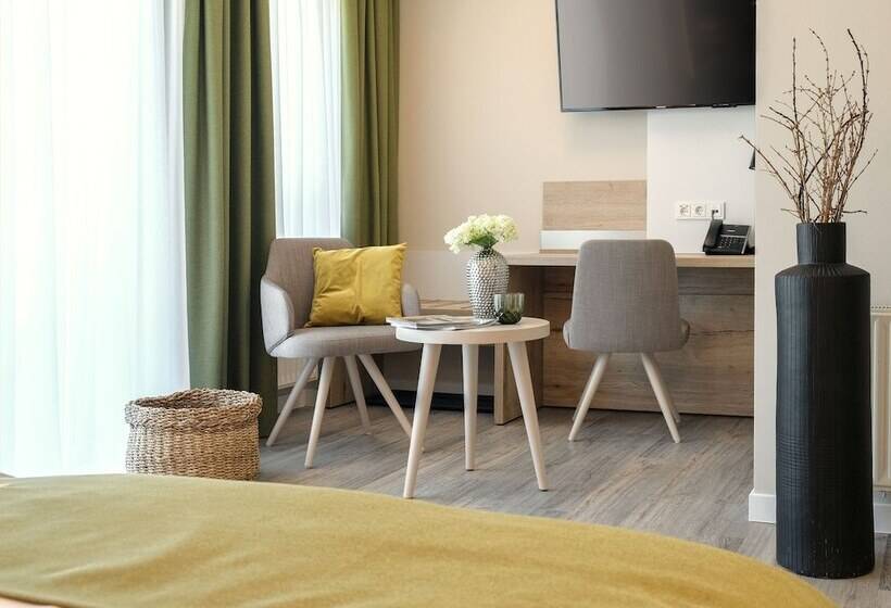 2theimat   Hotel & Restaurant