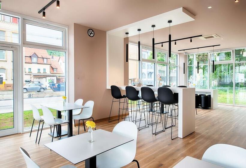 B&b Hotel Stuttgart Neckarhafen