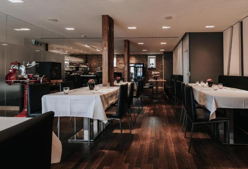 Design Hotel & Restaurant Löwen