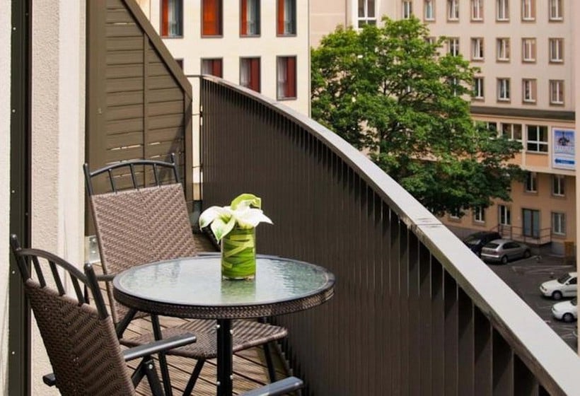 Heinrich Schuetz Residenz