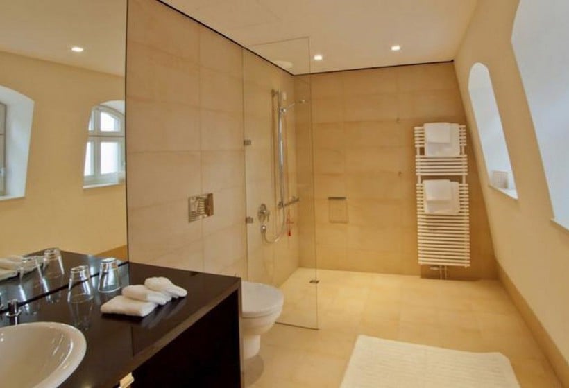 Heinrich Schuetz Residenz