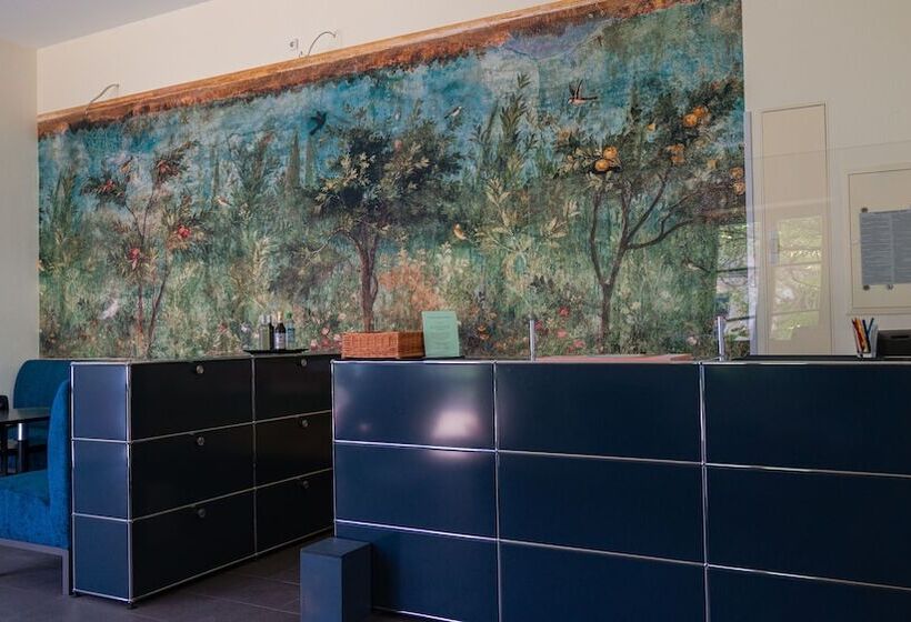 Hofgarten 1824 Hotel Garni