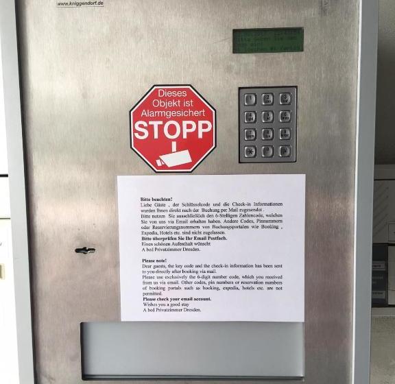 호텔 A Bed Privatzimmer Dresden Nichtraucherpension