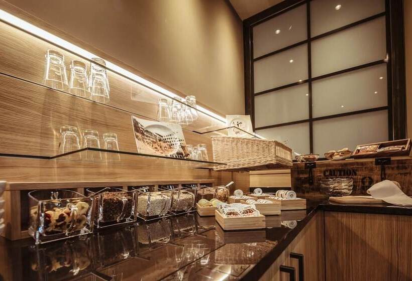 Alexxanders Hotel & Boardinghouse, Restaurant