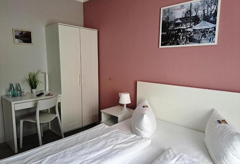 ホテル Altes Badehaus