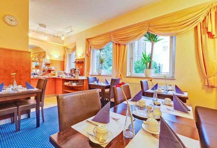 호텔 Am Friedensplatz