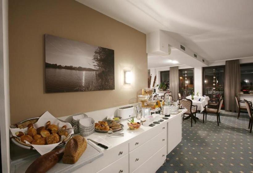 Отель Am Peterstor