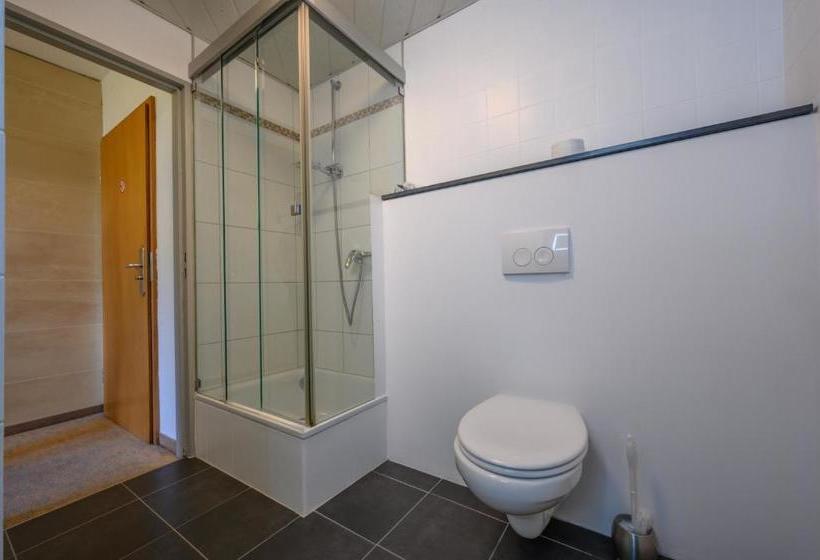 فندق Art  Weingarten  Pizzeria Restaurant