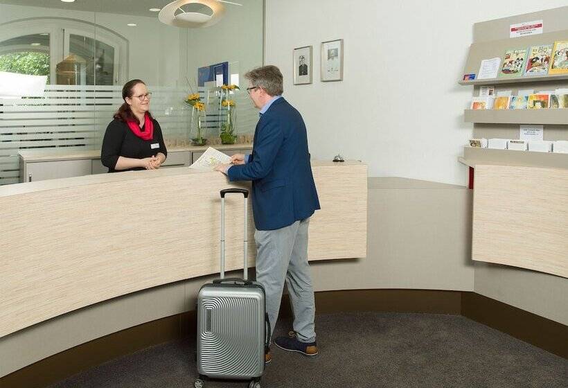 فندق Bildungshaus St. Bernhard  Wohnen Und Tagen