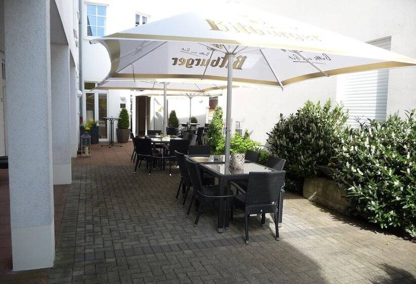 Отель Bitburger Hof