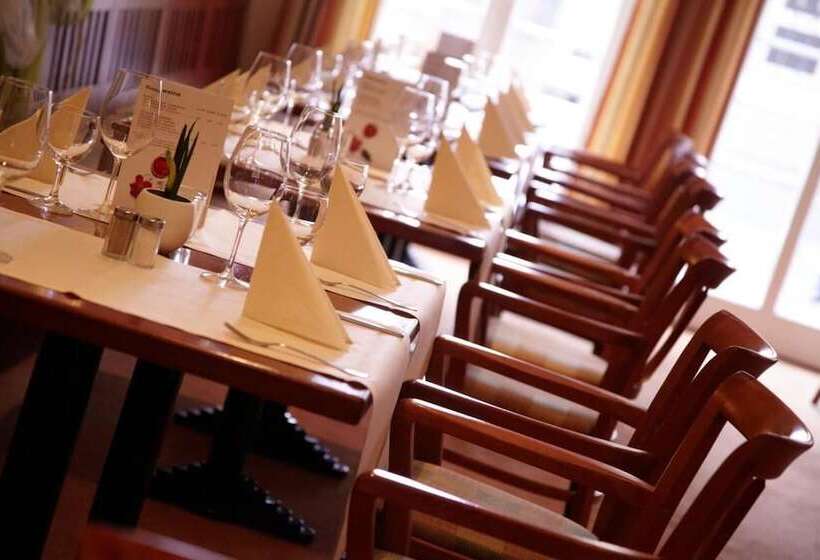 Отель Bitburger Hof