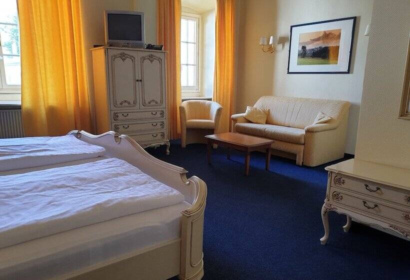 ホテル Brauerei   Ausschank Zur Krone