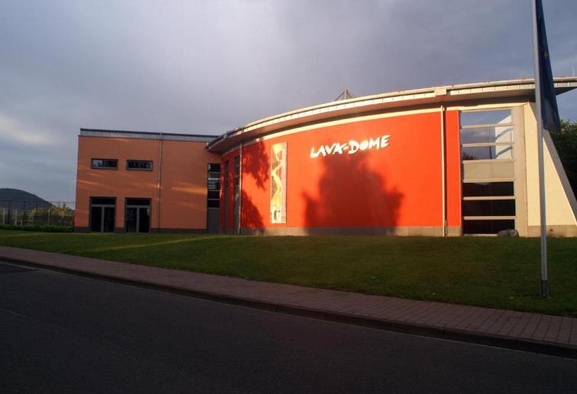 בית מלון כפרי Burgklause