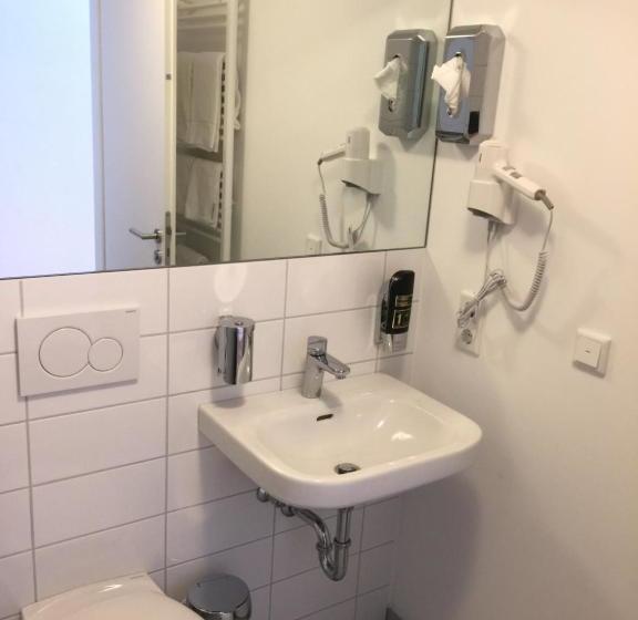 Отель Central Hannover