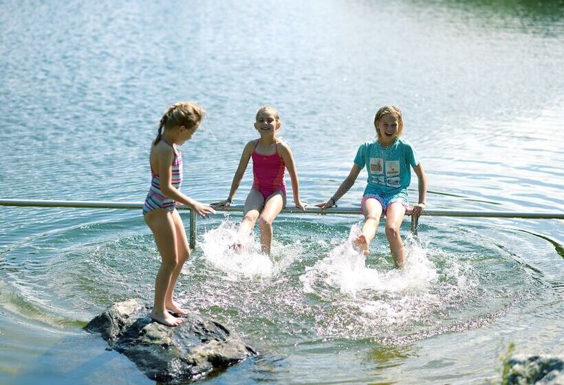 Отель Der Hirschen