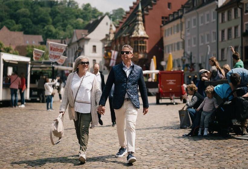 Отель Der Hirschen