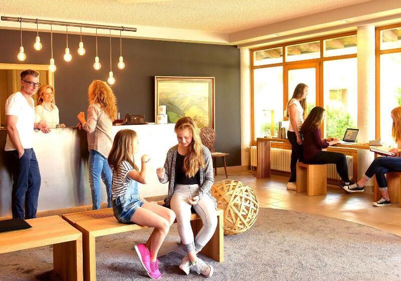 Отель Der Hirschen