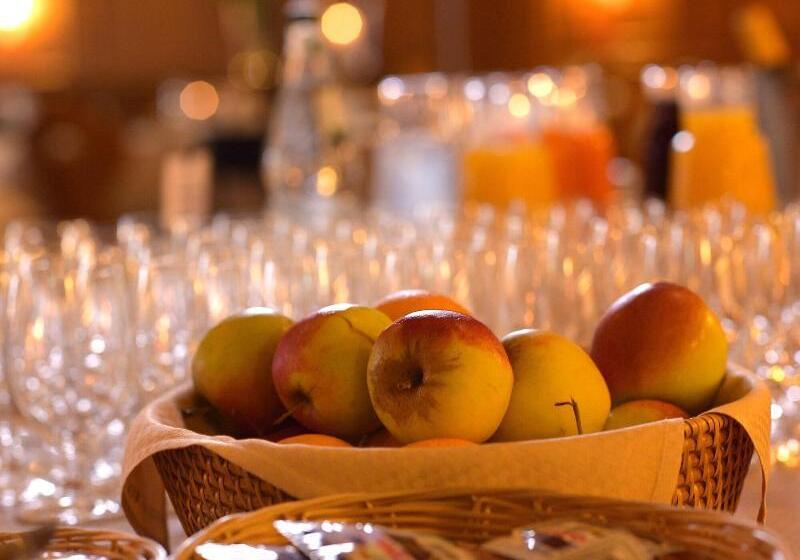 Отель Der Hirschen