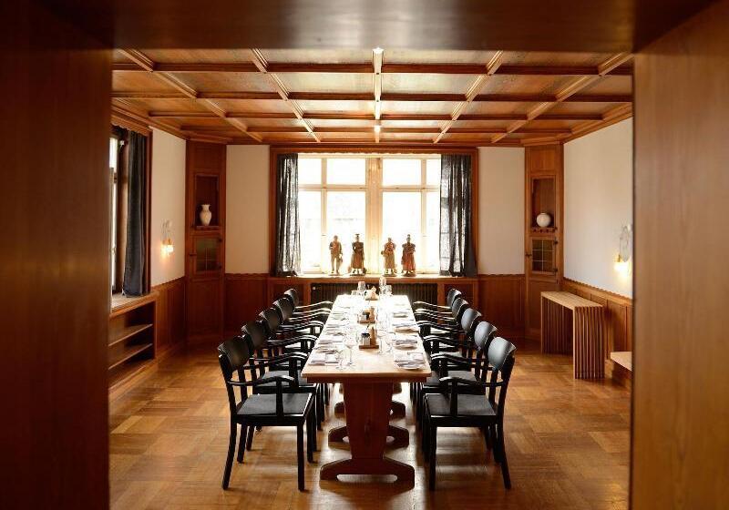 Отель Der Hirschen